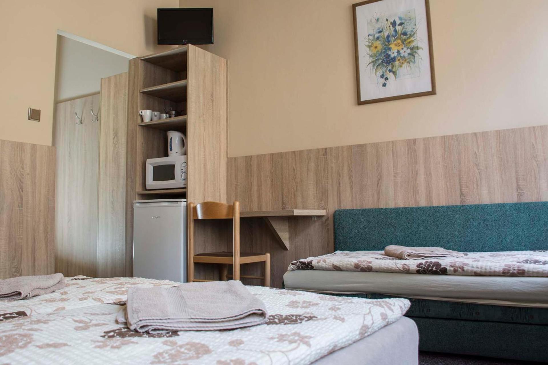 Penzion Krmelec Chrudim Esterno foto
